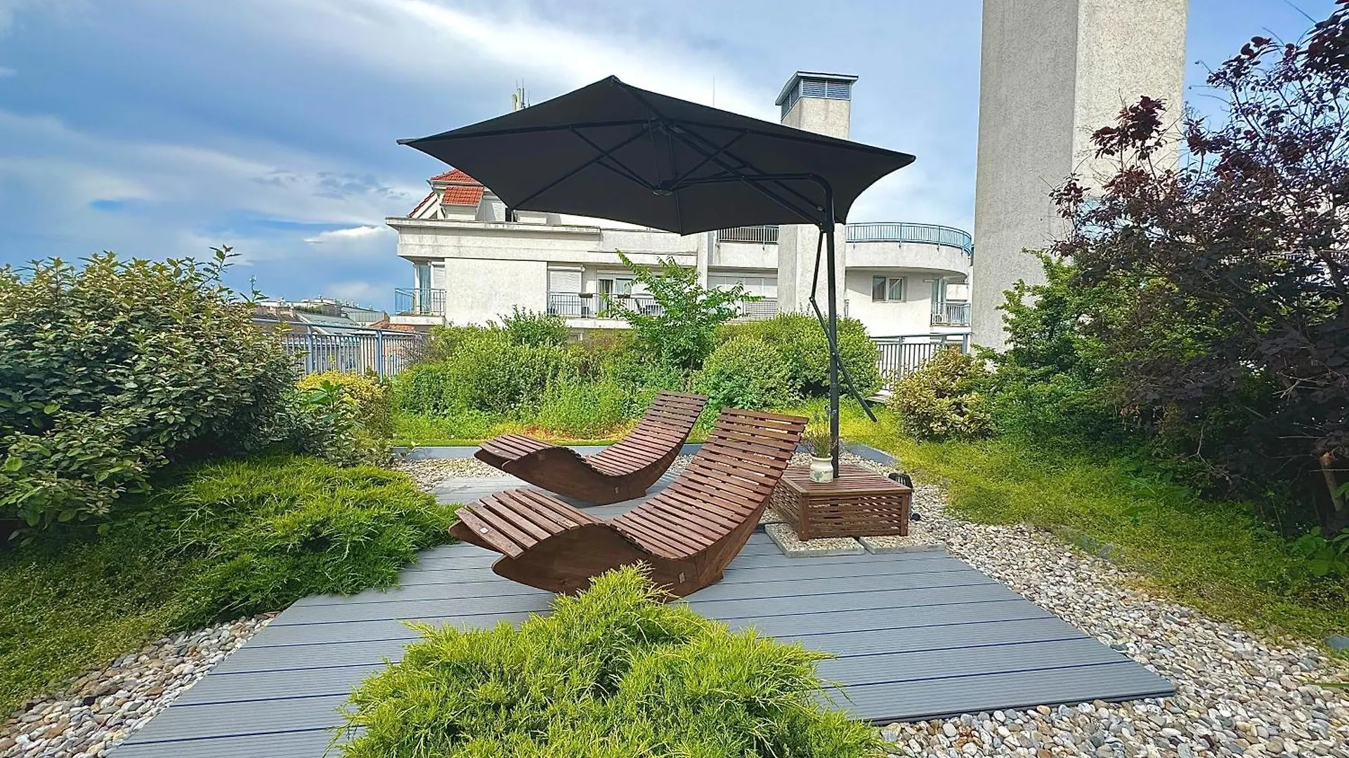 Private Rooftop Terrace - Sunny Retreat location